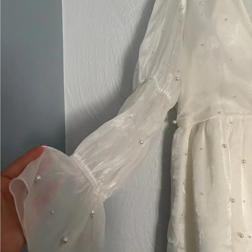 Showpo Solanna Mini Dress - Picture 2 of 6